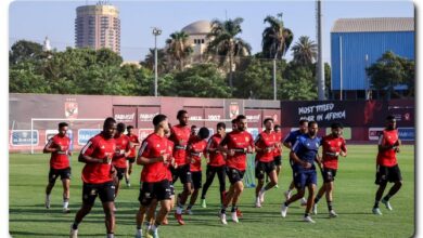 الأهلي يواصل استعداداته لمباراة القمة
