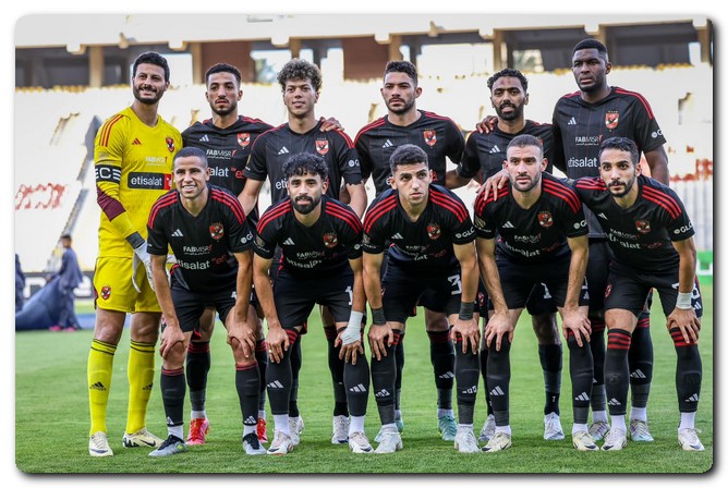 قائمة الأهلي لمباراة فاركو