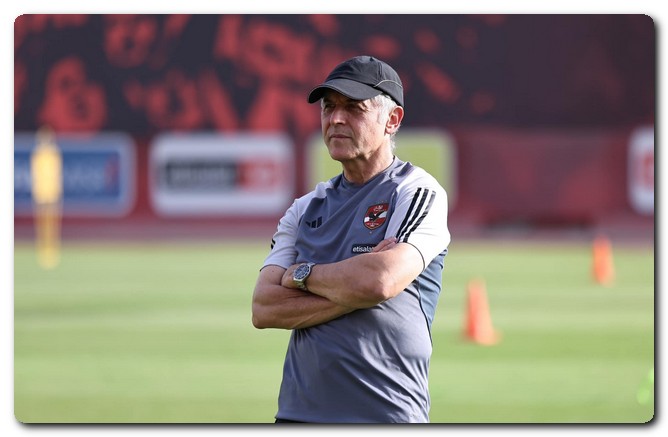المدرب السويسري يوضح موقفه من كهربا كولر