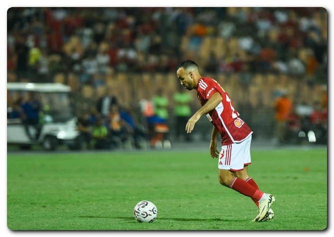 الأهلي ينتصر على بيراميدز