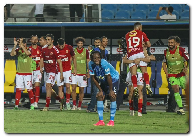الإعلام غاضب بعد إعلان تذاكر مباراة الأهلي وبيراميدز أسعار تذاكر مباراة الأهلي وبيراميدز