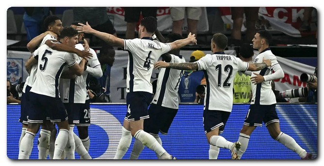 منتخب إنجلترا ملك اللحظات الأخيرة في كأس أمم أوروبا 2024 إنجلترا