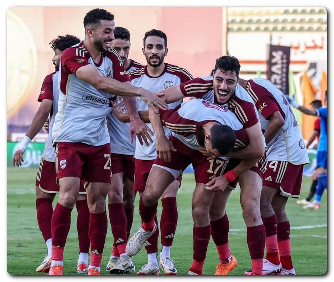 الأهلي يسحق طلائع الجيش في الدور الأول برباعية الأهلي وطلائع الجيش