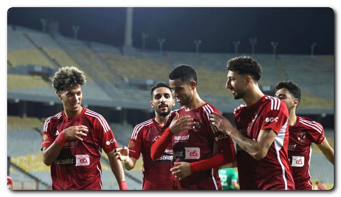 الزمالك يعرقل بيراميدز ويهدي صدارة جدول ترتيب الدوري المصري 2023-2024 إلى الأهلي الأهلي يفوز على المصري البورسعيدي