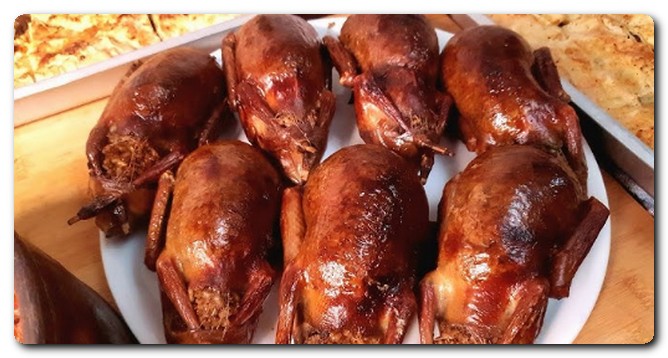 طريقة عمل الحمام المحشي بالأرز في المنزل بأسهل طريقة الحمام المحشي
