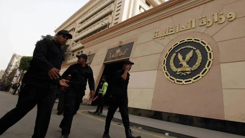 المتهم بترويج العبارات المسيئة