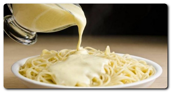 طريقة عمل المكرونة بالصوص الأبيض المكرونة بالصوص الأبيض