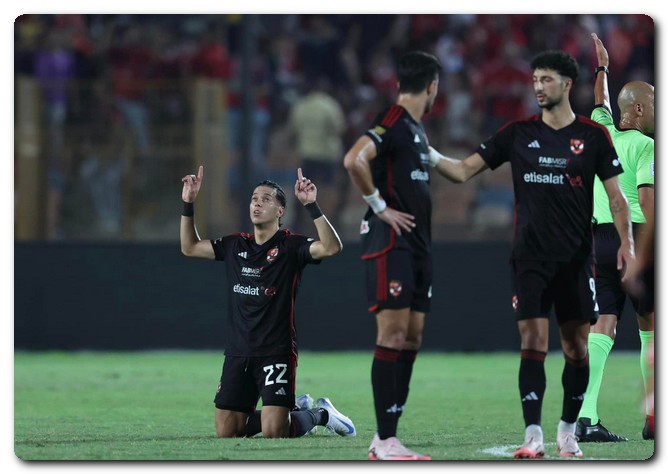 الصراع يشتعل بين الأهلي وبيراميدز على صدارة جدول ترتيب الدوري المصري 23-2024 صدارة جدول ترتيب الدوري المصري