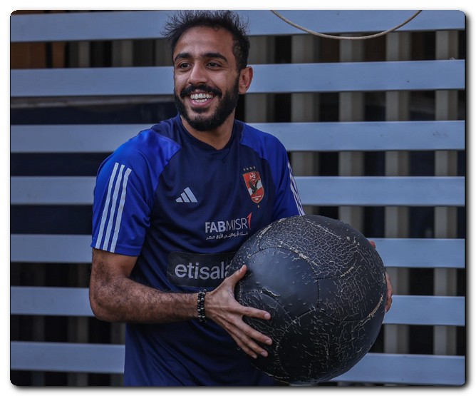 استبعاد اللاعب من قائمة الأهلي لمباراة طلائع الجيش أول العقوبات كهربا
