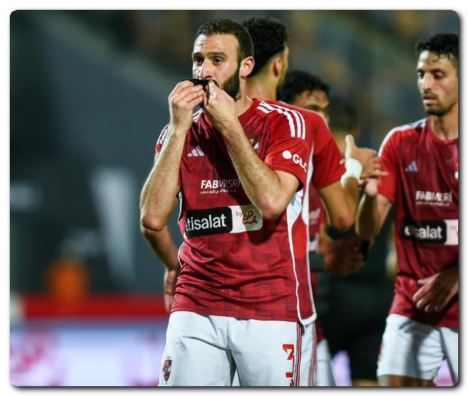 الأهلي وبيراميدز في مواجهة مصيرية لا تقبل القسمة على إثنين بالدوري المصري 23-2024 مباراة الأهلي القادمة بعد الفوز على طلائع الجيش