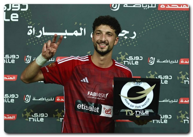 مهاجم الأهلي يحصد جائزة رجل المباراة لثالث مرة على التوالي وسام أبو علي