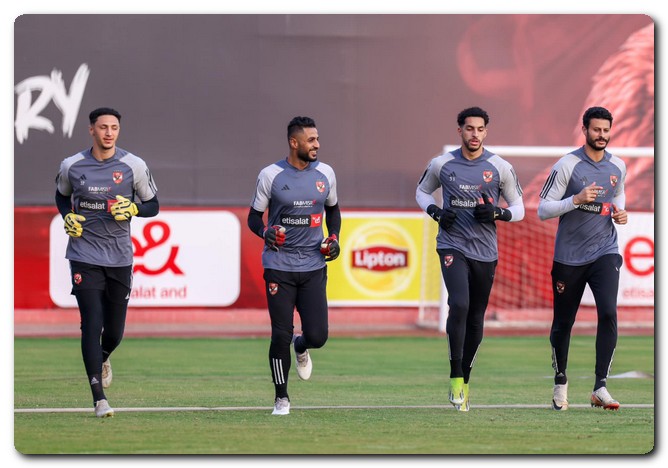 قائمة الأهلي لمباراة المقاولون