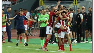 الأهلي يتوج بلقب الدوري