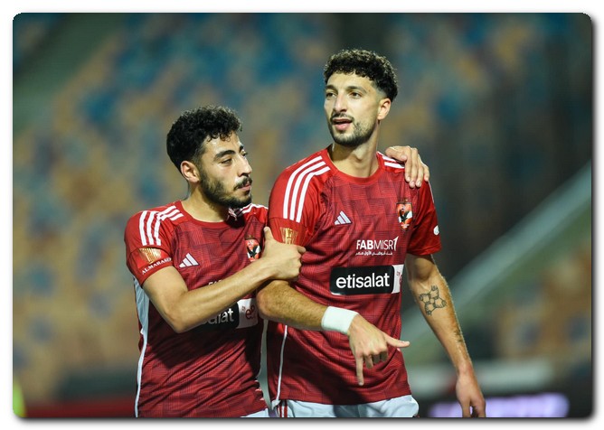 وسام أبو علي يسجل الهاتريك وتاو يُكمل الرباعية بالشوط الثاني الأهلي يمطر شباك المقاولون برباعية نظيفة