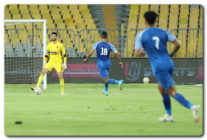الشناوي يرفض الاحتفال مع جماهير الأهلي بعد الهجوم على الإدارة الشناوي
