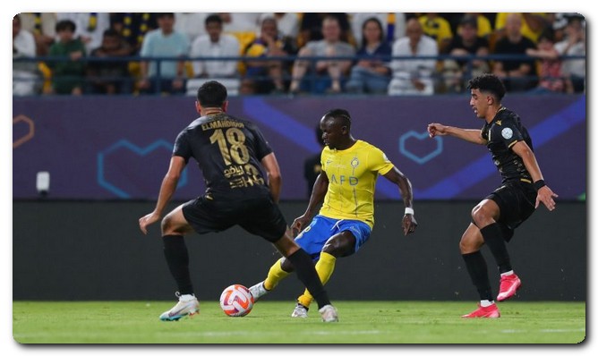 القنوات الناقلة لمباراة النصر والتعاون في السوبر السعودي 2024 النصر والتعاون