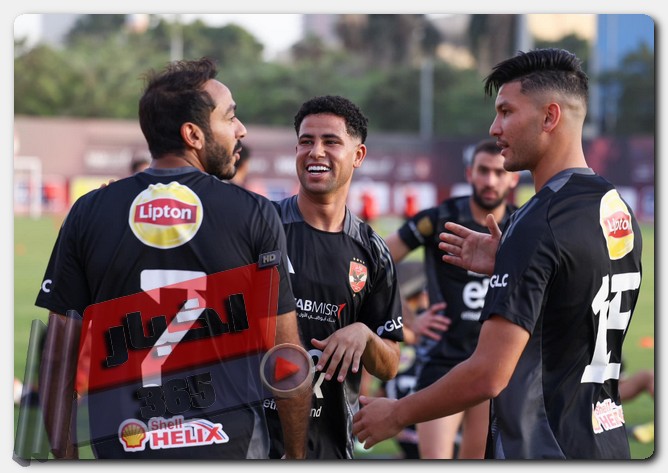 كولر يصطحب جميع لاعبي المارد الأحمر استعدادًا لمباراة السوبر الإفريقي 2024 الأهلي
