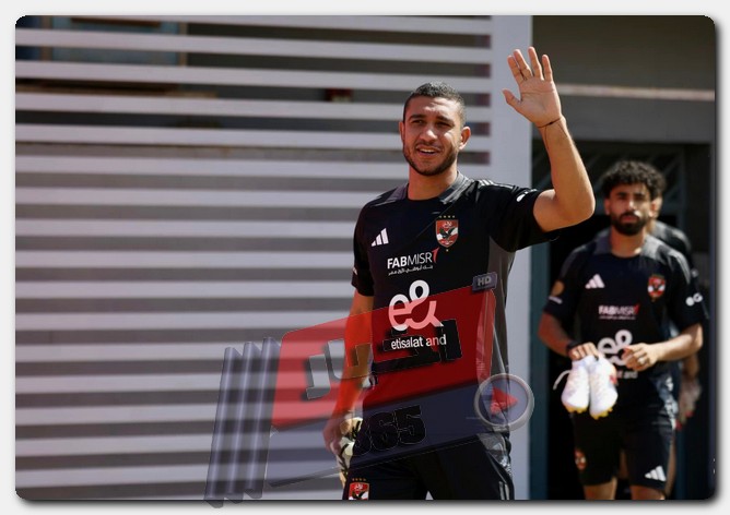 رامي ربيعة يظهر في تدريبات المارد الأحمر بصورة طبيعية مصابين الأهلي