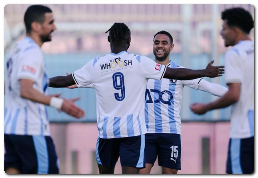 بيراميدز وفاركو