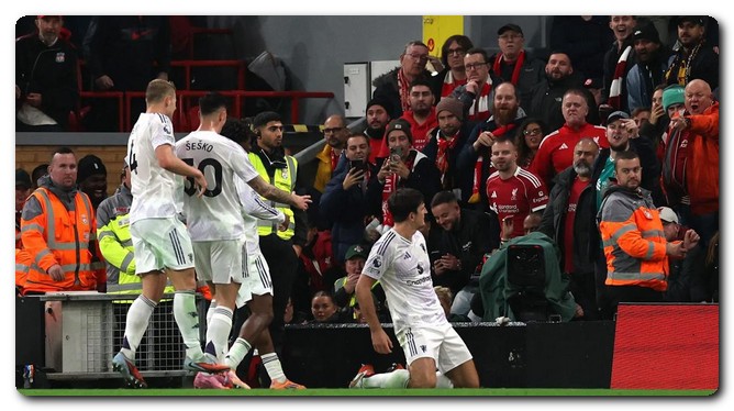 ليفربول ومانشستر يونايتد
