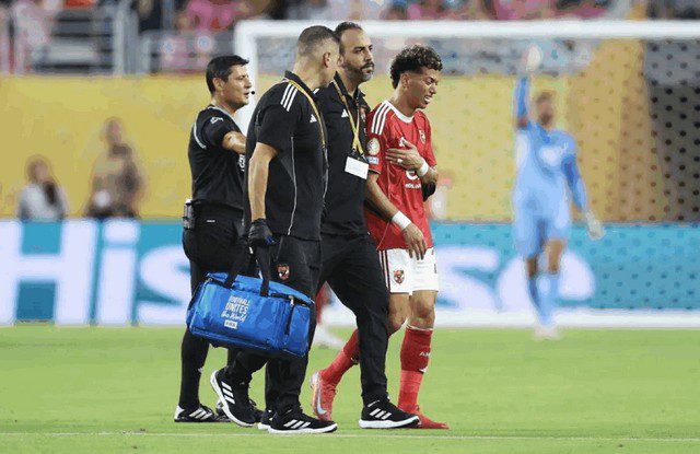 موقف اللاعب من المشاركة في مباراة الأهلي وشبيبة القبائل إمام عاشور