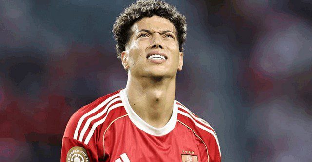 موقف اللاعب من المشاركة في مباراة الأهلي وشبيبة القبائل إمام عاشور