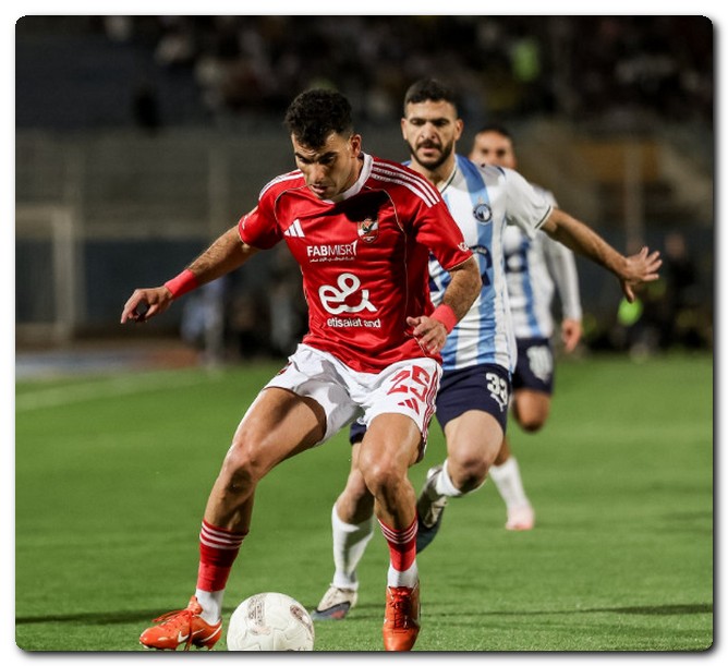 فرص تتويج الأهلي بالدوري